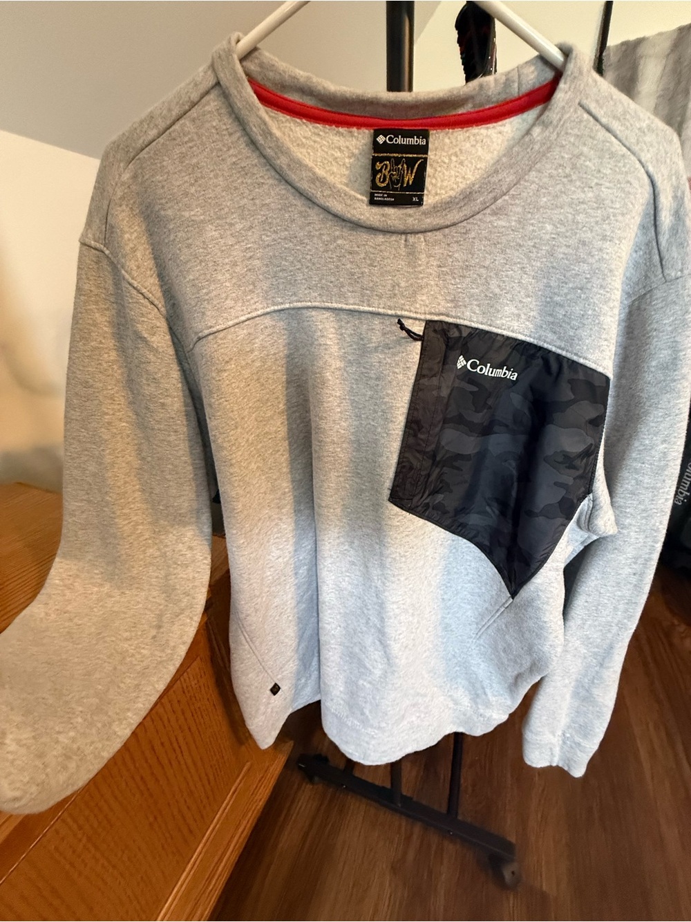 Columbia Bubba Wallace collaboration Men's Gray Crewneck Sweater